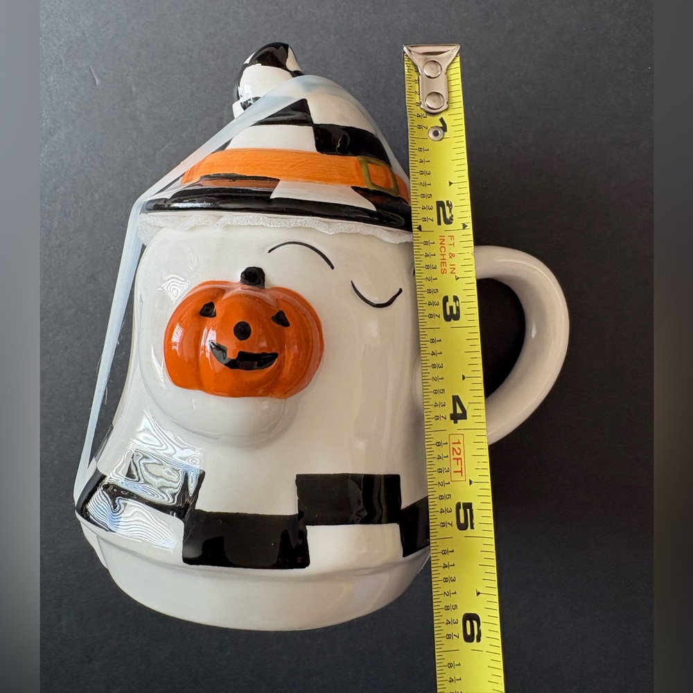 Halloween Ghost Mug with lid - White and Black - Picture 5 of 7